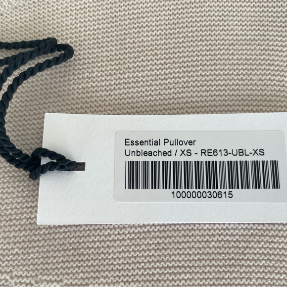 The Reset Essential Pullover Sweater - Picture 5 of 6